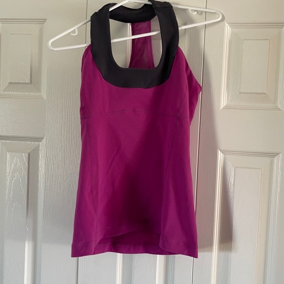 Lululemon tank top size 6 🥰🥰 - Picture 1 of 4